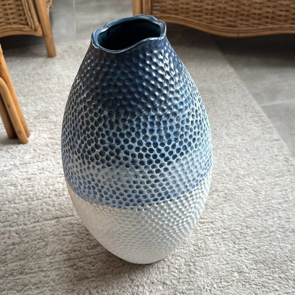 *LIKE NEW* Rockfish Large Ceramic Vase - Navy Blue to White Gradient